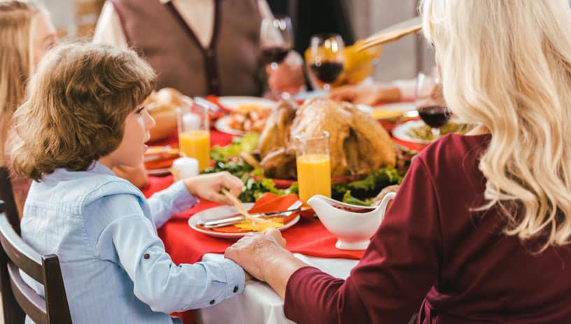 Eating Healthy_AdobeStock_223141006_web Eating Healthy During Holiday Gatherings