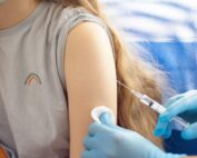 teenage girl vaccination covid-19 vaccine